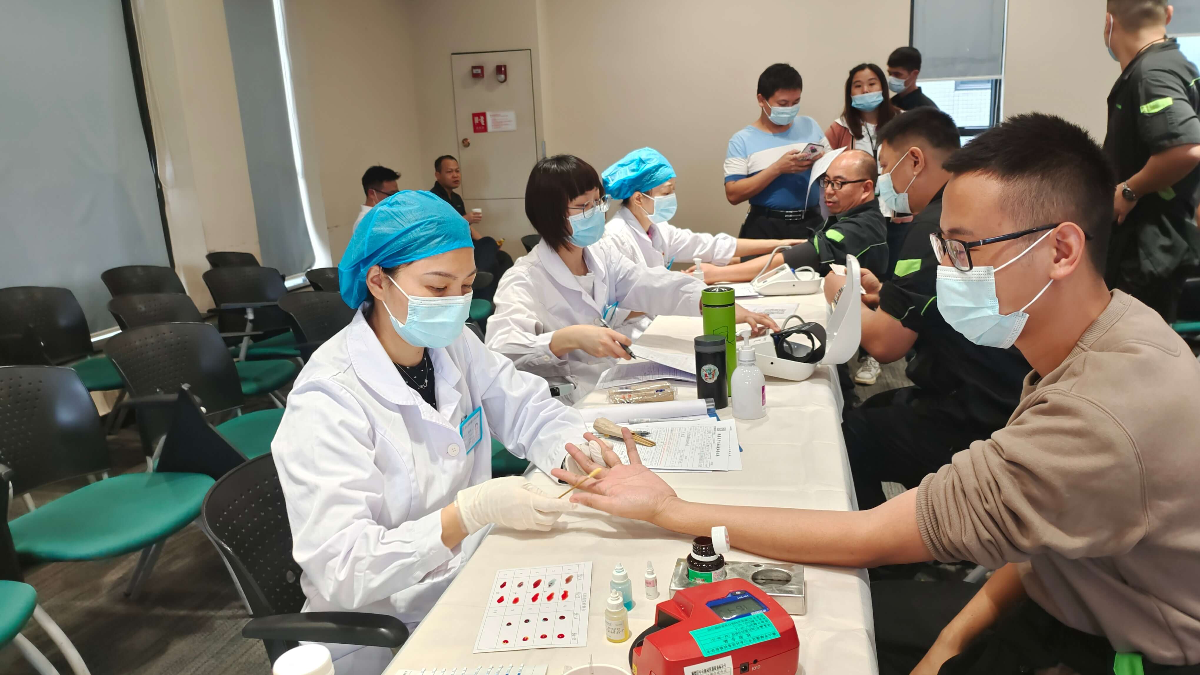 献血，让世界继续跳动—— 2021年广东伊之密精密机械股份有限公司无偿献血活动