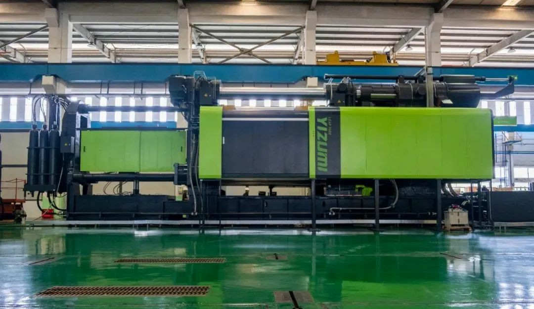 伊之密与长源东谷子公司签订超大机战略合作协议