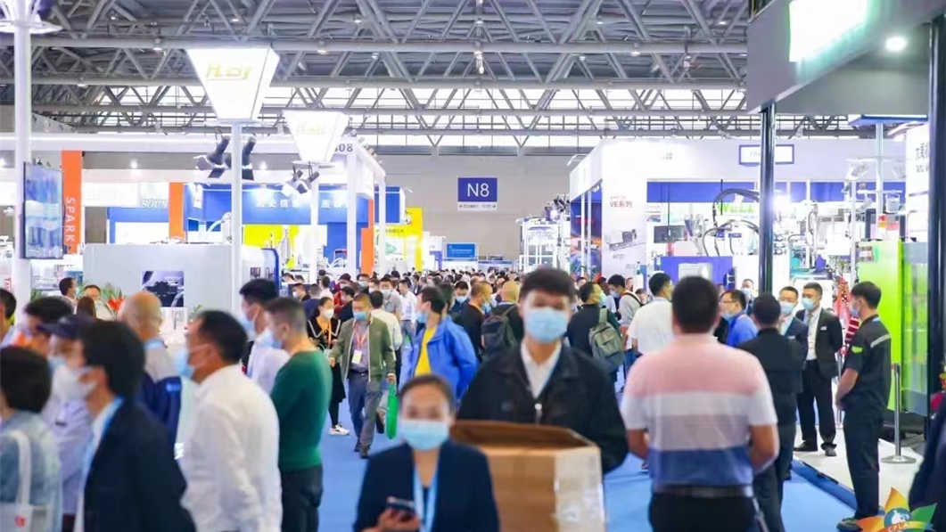 【参展预告】先睹为快 伊之密多个先进注塑成型解决方案亮相重庆展